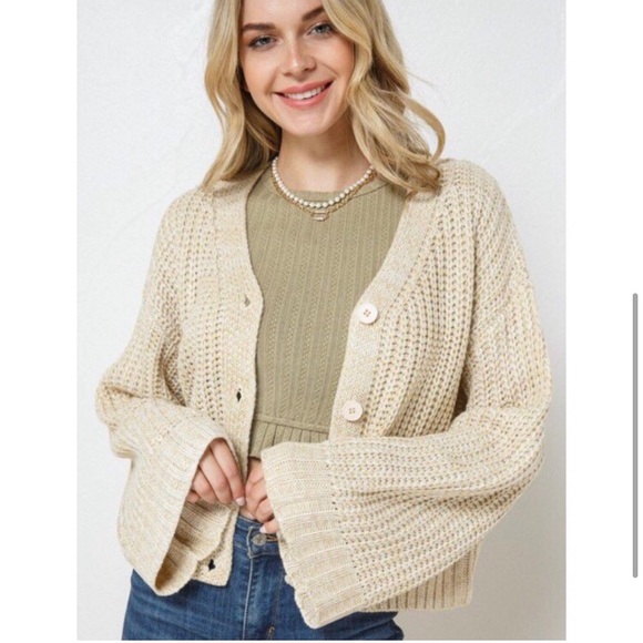 LAST ONE: Women’s knit button front v neck bell sleeve casual cardigan sweater - Picture 3 of 4